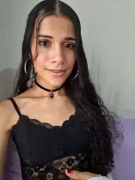 novinhatransexy online show from June 2026 04:50:01 PM