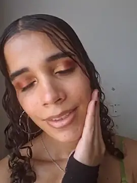 Snapshot of novinhatransexy chatting on February 2025 03:21:01 PM novinhatransexy online show from February 2025 03:21:01 PM