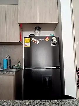 Snapshot of ary-cooper chatting on January 2026 08:45:02 PM ary-cooper online show from January 2026 08:45:02 PM