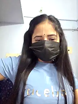 Snapshot of Hot_honey77 chatting on October 2025 05:58:02 PM Hot honey77 online show from October 2025 05:58:02 PM