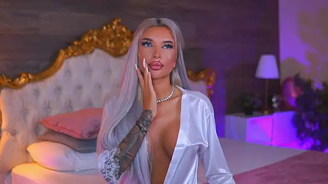 Juicy Jessye online show from May 2026 08:42:02 PM