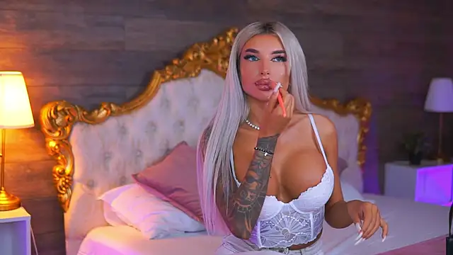 Snapshot of Juicy_Jessye chatting on July 2026 08:53:02 PM Juicy Jessye online show from July 2026 08:53:02 PM