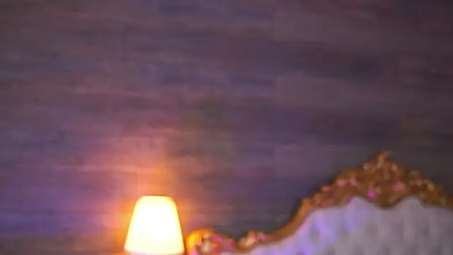 Juicy Jessye online show from October 2025 07:49:02 PM