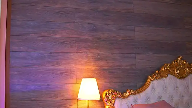 Juicy Jessye online show from May 2026 08:01:02 PM