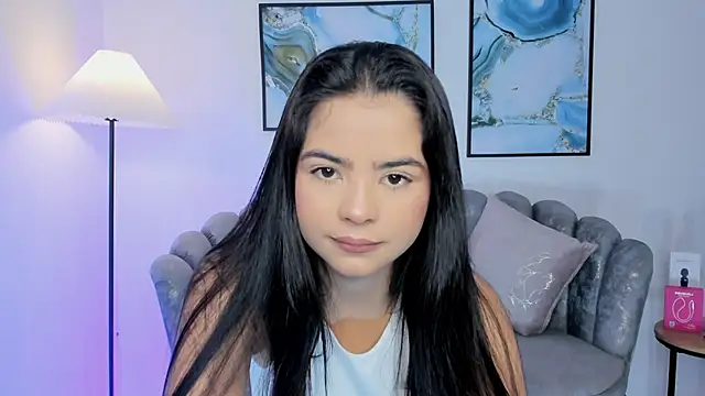 Layla Breezee online show from October 2025 12:26:02 PM