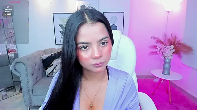 Layla Breezee online show from March 2025 12:34:01 PM