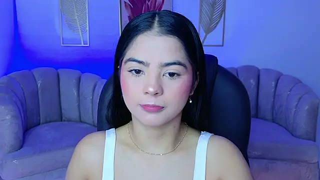 Layla Breezee online show from May 2026 11:54:02 AM