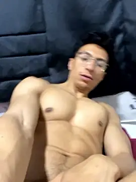 Snapshot of ApoloCruz chatting on January 2026 05:55:01 AM ApoloCruz online show from January 2026 05:55:01 AM