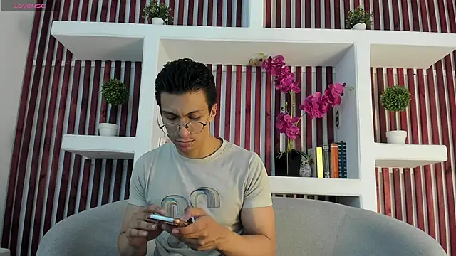 ApoloCruz online show from May 2026 03:38:02 AM