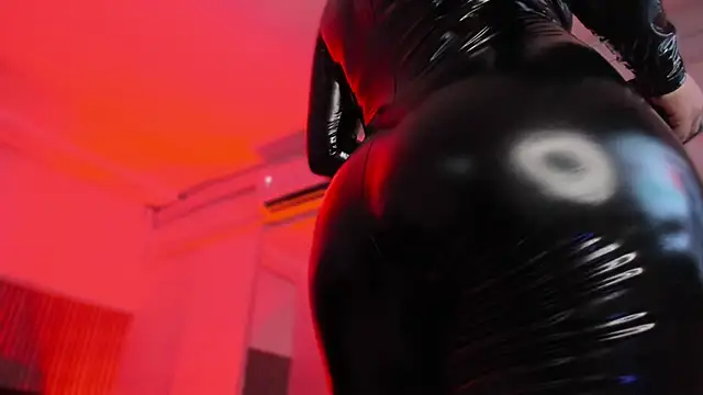 bonnieAn online show from October 2025 11:21:02 AM