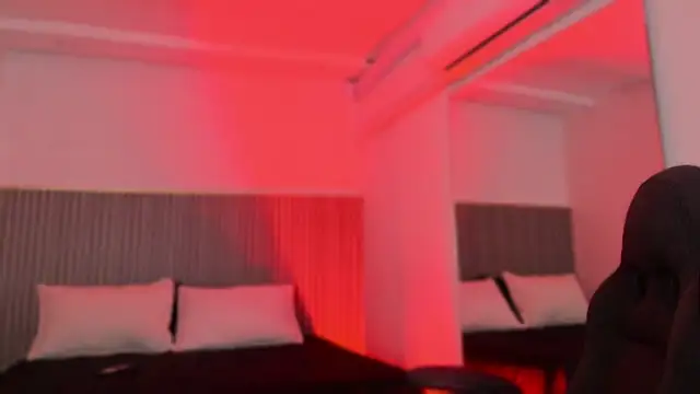 bonnieAn online show from November 2025 11:25:01 AM