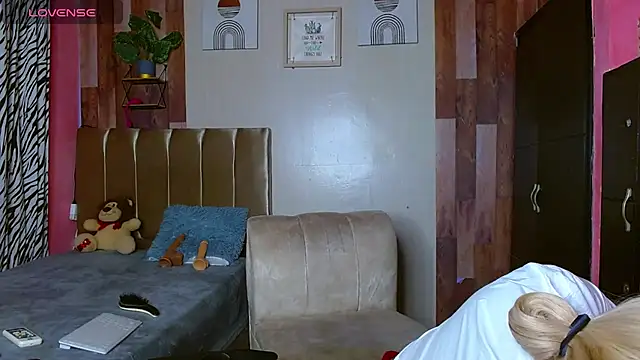 electrabrowns online show from February 2026 11:33:01 PM