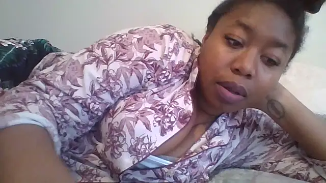 Snapshot of angeliquebelcali chatting on February 2025 06:12:01 PM angeliquebelcali online show from February 2025 06:12:01 PM