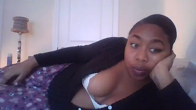 Snapshot of angeliquebelcali chatting on March 2025 10:59:01 PM angeliquebelcali online show from March 2025 10:59:01 PM