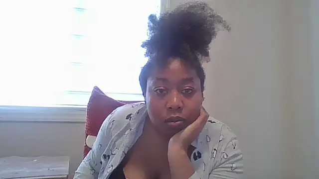 Snapshot of angeliquebelcali chatting on February 2025 08:16:02 PM angeliquebelcali online show from February 2025 08:16:02 PM