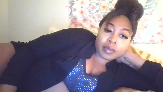 Snapshot of angeliquebelcali chatting on September 2025 02:17:02 AM angeliquebelcali online show from September 2025 02:17:02 AM