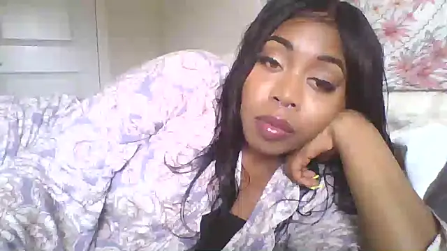 Snapshot of angeliquebelcali chatting on September 2025 07:21:02 PM angeliquebelcali online show from September 2025 07:21:02 PM