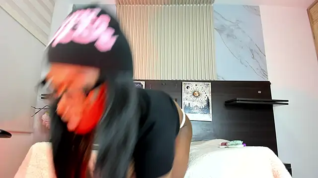 nahomy james25 online show from March 2026 10:59:01 PM