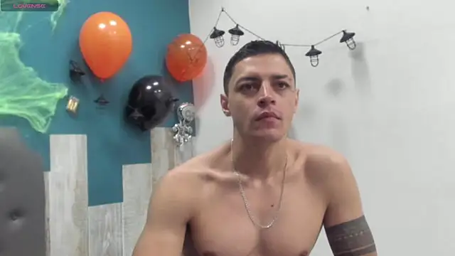 Frank Millers online show from October 2025 01:12:02 PM