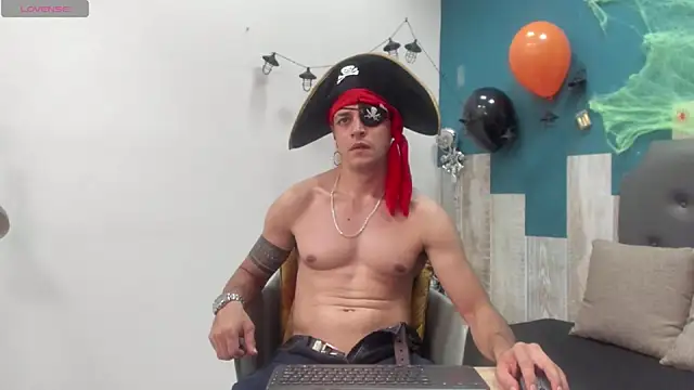 Frank Millers online show from October 2025 08:50:02 PM