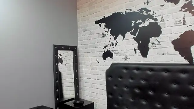 Frank Millers online show from November 2025 08:30:01 PM