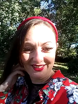 Snapshot of AdorahB3ll3 chatting on October 2025 02:18:02 PM AdorahB3ll3 online show from October 2025 02:18:02 PM