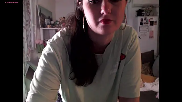 AdorahB3ll3 online show from March 2026 08:05:02 PM