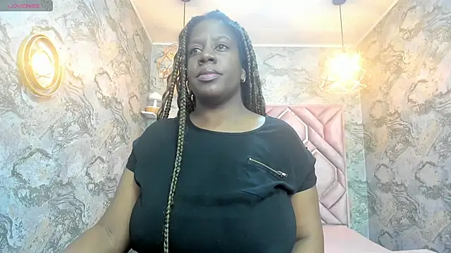 nefertiti ebony online show from October 2025 04:37:01 PM