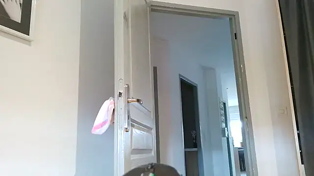 serena  vedette online show from March 2026 01:16:02 PM