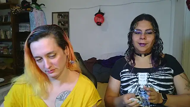 Evelan420 online show from November 2025 08:12:01 PM