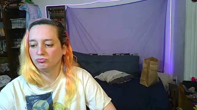 Evelan420 online show from March 2026 07:51:01 PM