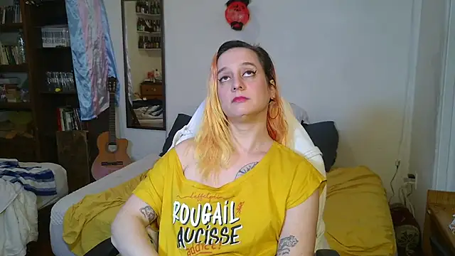 Evelan420 online show from November 2025 07:28:02 PM