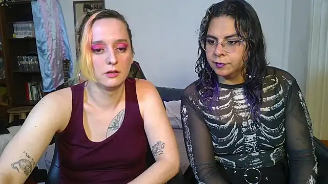 Evelan420 online show from October 2025 09:03:01 PM