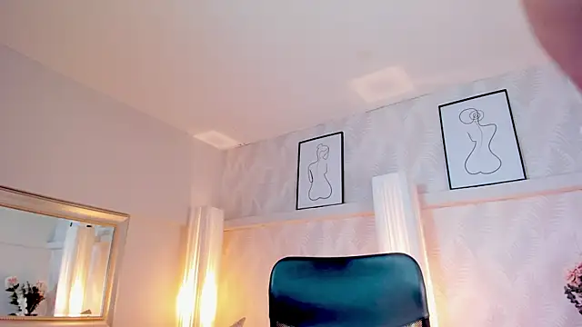 Melina Cooper  online show from October 2025 08:53:02 PM