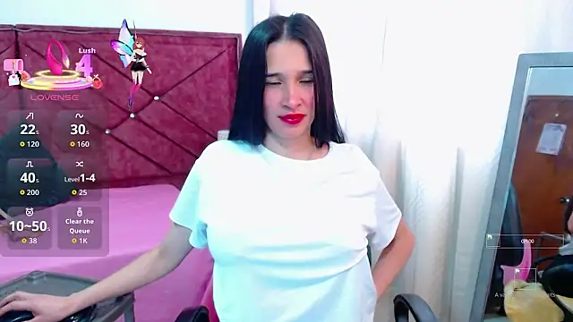 victoria adams07 online show from October 2025 01:47:02 PM