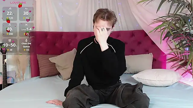 DemianEnglen online show from November 2025 09:08:02 AM