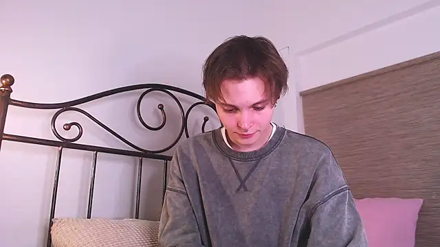 DemianEnglen online show from June 2026 12:11:01 PM