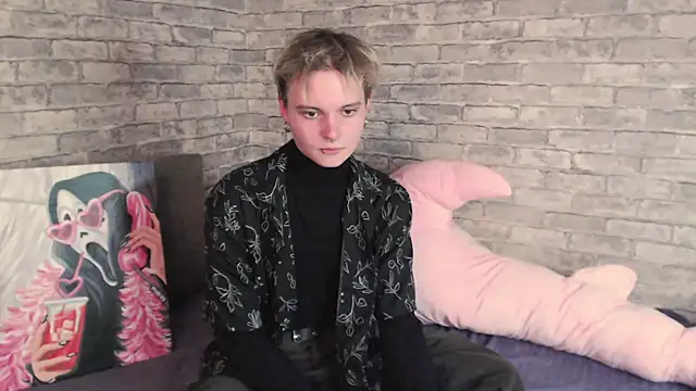 DemianEnglen online show from September 2025 11:25:01 PM
