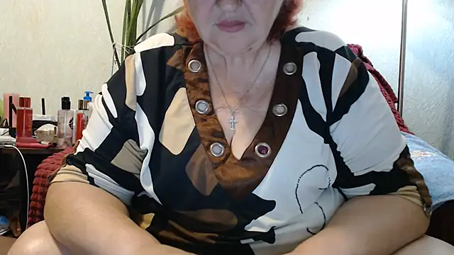 DeniseeRosea online show from July 2026 06:52:01 PM