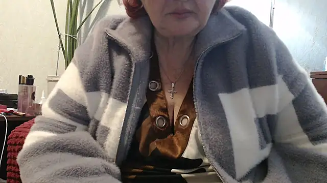 Snapshot of DeniseeRosea chatting on April 2026 04:19:01 PM DeniseeRosea online show from April 2026 04:19:01 PM