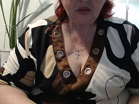 DeniseeRosea online show from June 2026 11:16:01 PM