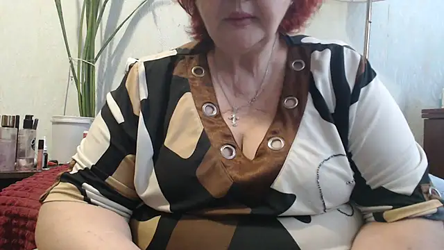 Snapshot of DeniseeRosea chatting on April 2026 07:04:02 AM DeniseeRosea online show from April 2026 07:04:02 AM