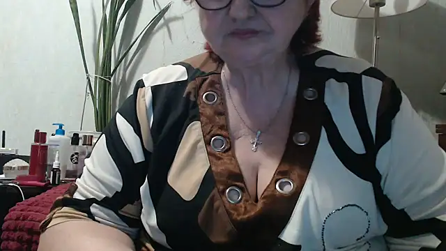 Snapshot of DeniseeRosea chatting on March 2026 04:52:01 PM DeniseeRosea online show from March 2026 04:52:01 PM