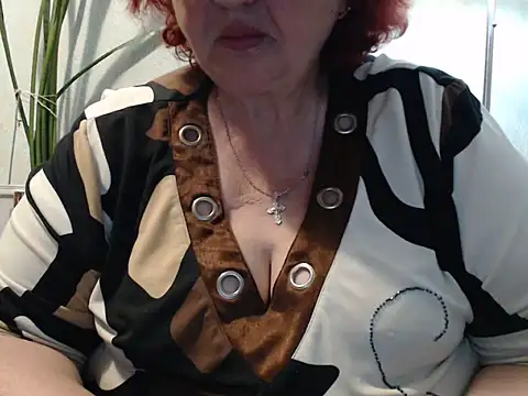 DeniseeRosea online show from June 2026 07:47:01 PM