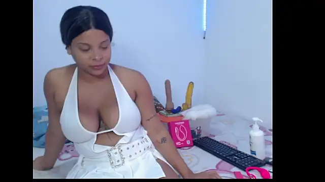 Ashley Spicy online show from February 2026 02:47:02 PM