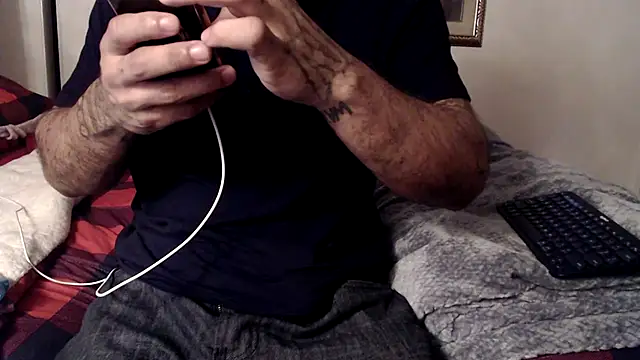 Snapshot of Str8_Soldier chatting on February 2025 02:20:01 AM Str8 Soldier online show from February 2025 02:20:01 AM