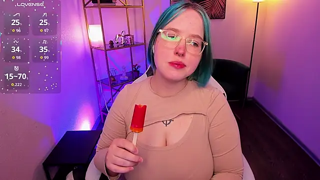 Snapshot of Manic_pixie_ chatting on June 2026 04:07:02 PM Manic pixie online show from June 2026 04:07:02 PM