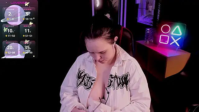 Manic pixie  online show from November 2025 03:27:01 PM