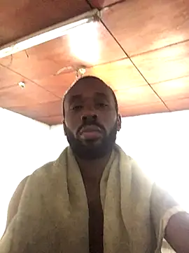 Snapshot of onewinnertee chatting on December 2025 07:13:02 AM onewinnertee online show from December 2025 07:13:02 AM