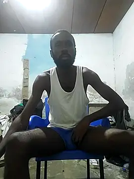 Snapshot of onewinnertee chatting on February 2026 11:37:01 PM onewinnertee online show from February 2026 11:37:01 PM